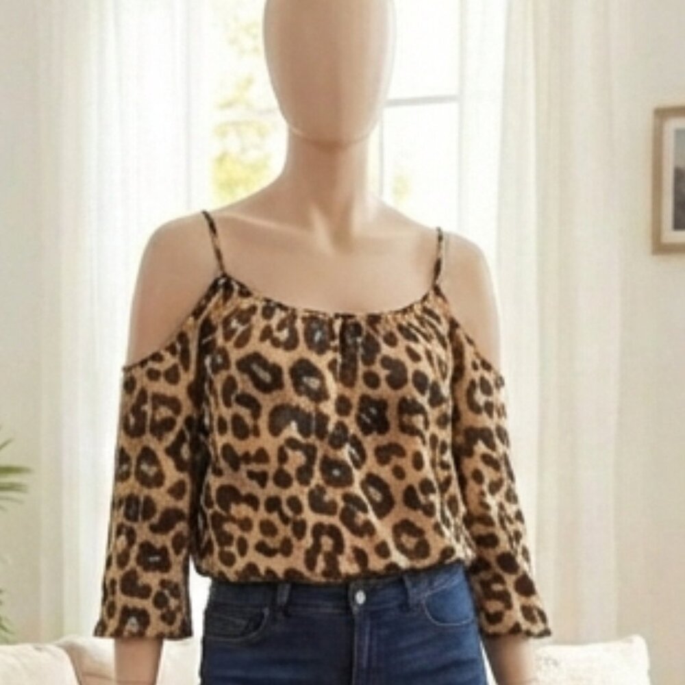 Leopard Print Cold Shoulder Top | 3/4 Sleeve | Size 4X | Curvy Boho Blouse - Picture 4 of 5